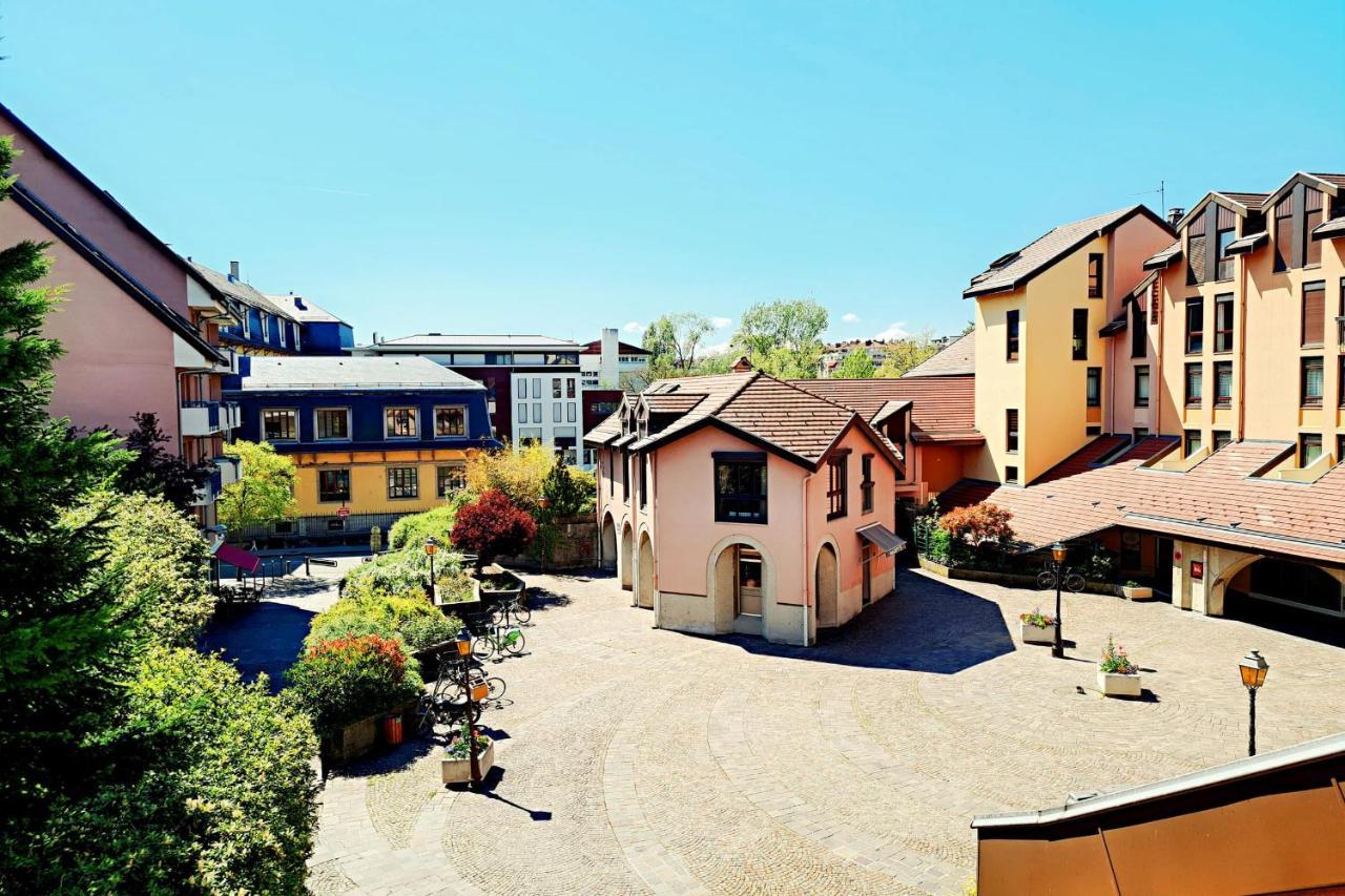 3 Bedroom - Heart Of Annecy - No Wifi Екстер'єр фото