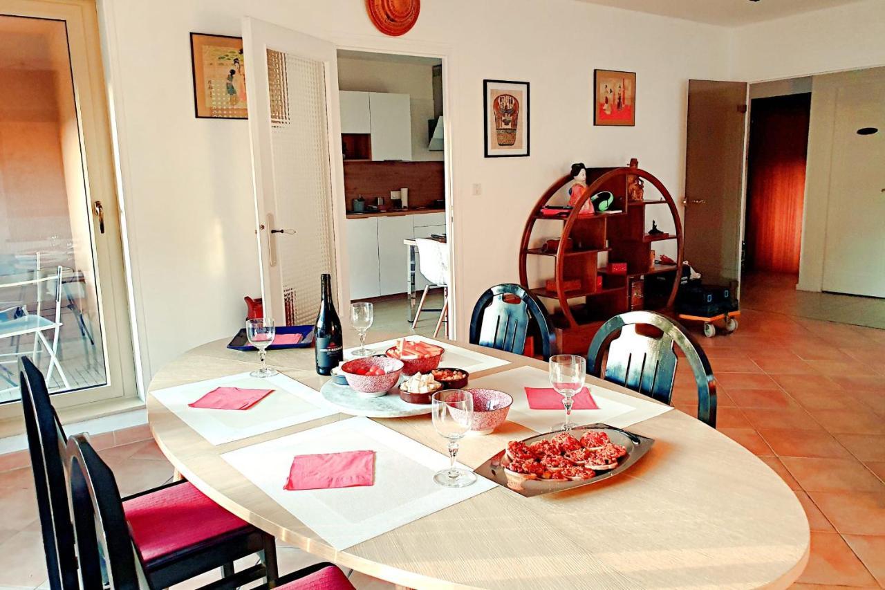 3 Bedroom - Heart Of Annecy - No Wifi Екстер'єр фото