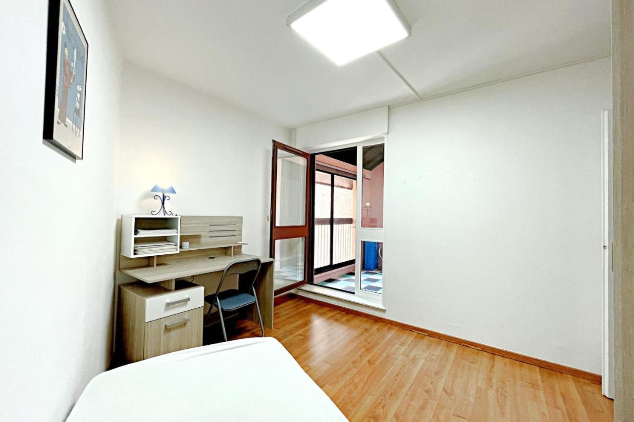 3 Bedroom - Heart Of Annecy - No Wifi Екстер'єр фото