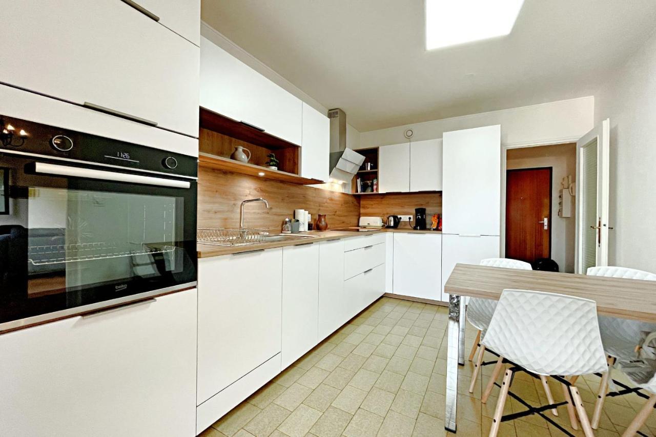 3 Bedroom - Heart Of Annecy - No Wifi Екстер'єр фото
